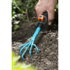 Combisysteem Klauwtje - Gardena 9 Combisysteem Klauwtje - Gardena -Goedkope Groen Tuin Geluk Winkel combisysteem klauwtje gardena 4 4