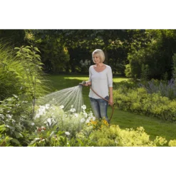 Comfort Sproeibroes Voor Bloembedden - Gardena -Goedkope Groen Tuin Geluk Winkel comfort sproeibroes voor bloembedden gardena 7 11